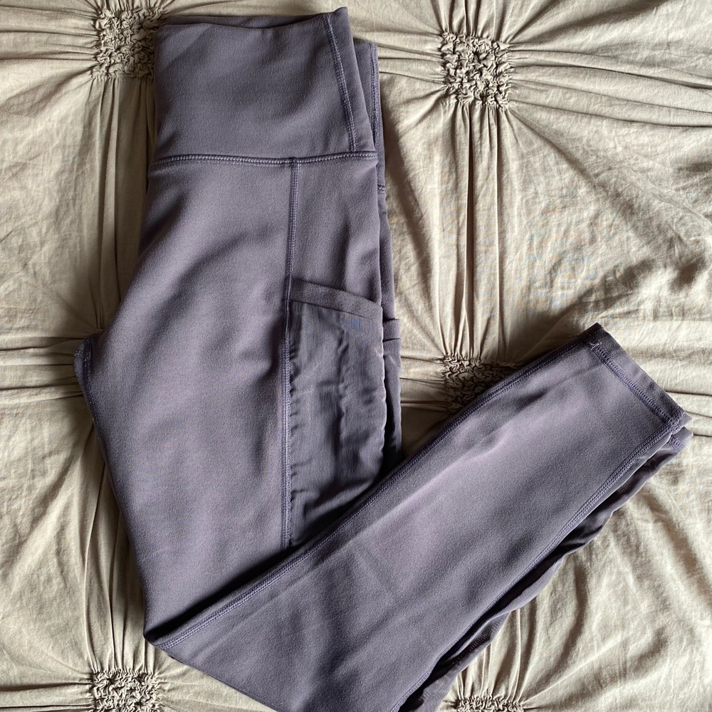 Leggings with pockets